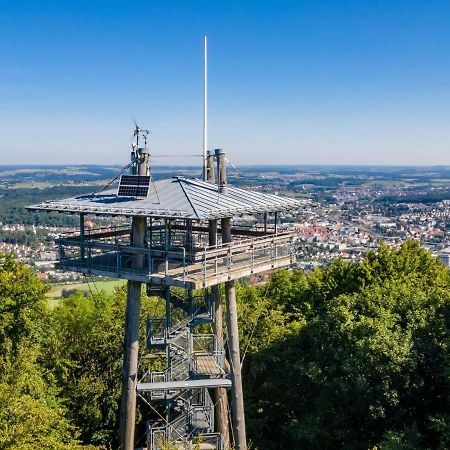 Zentrale Ferienwohnung In Aalen City Mit 4-Sternen Luaran gambar