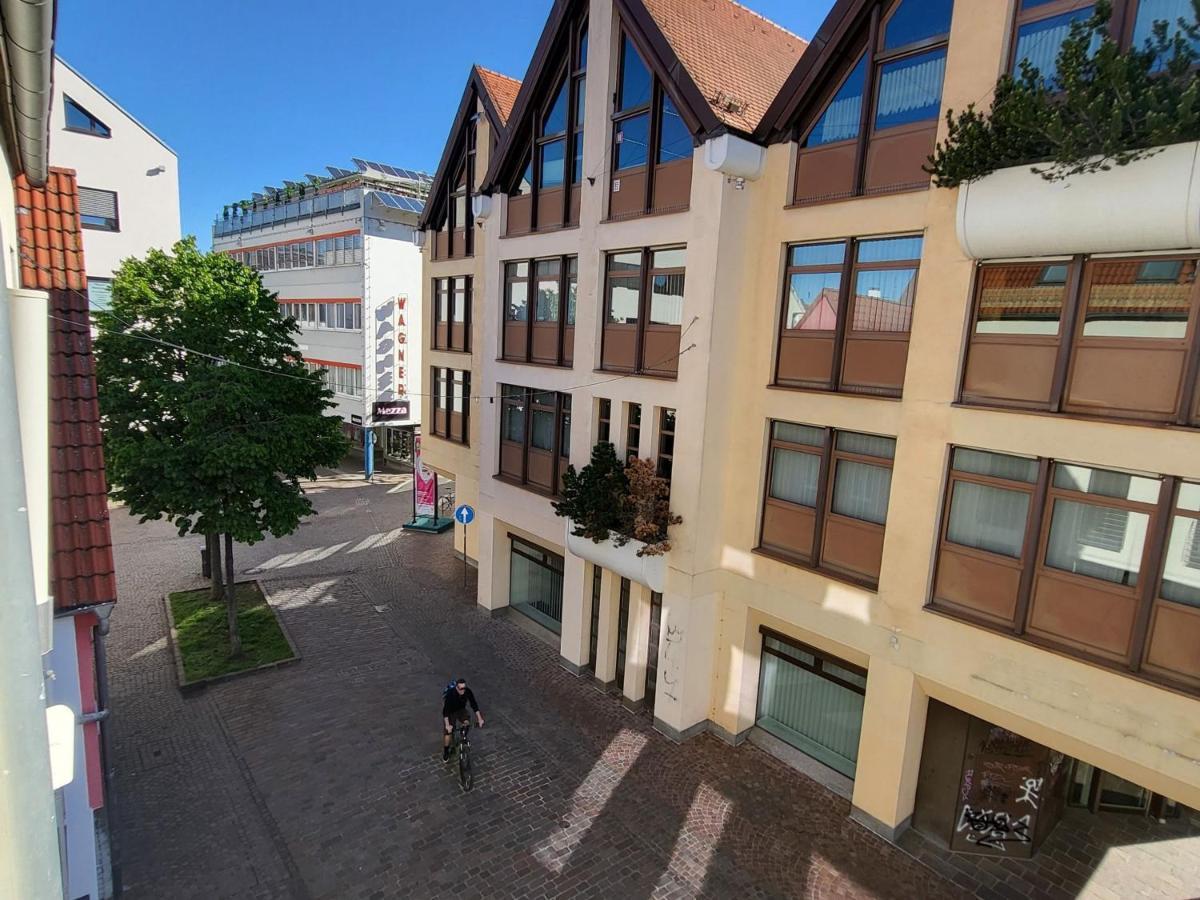 Zentrale Ferienwohnung In Aalen City Mit 4-Sternen Luaran gambar