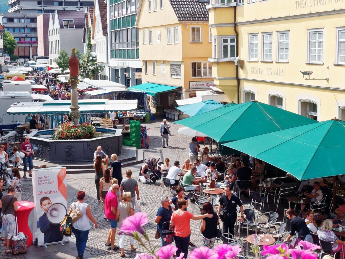 Zentrale Ferienwohnung In Aalen City Mit 4-Sternen Luaran gambar