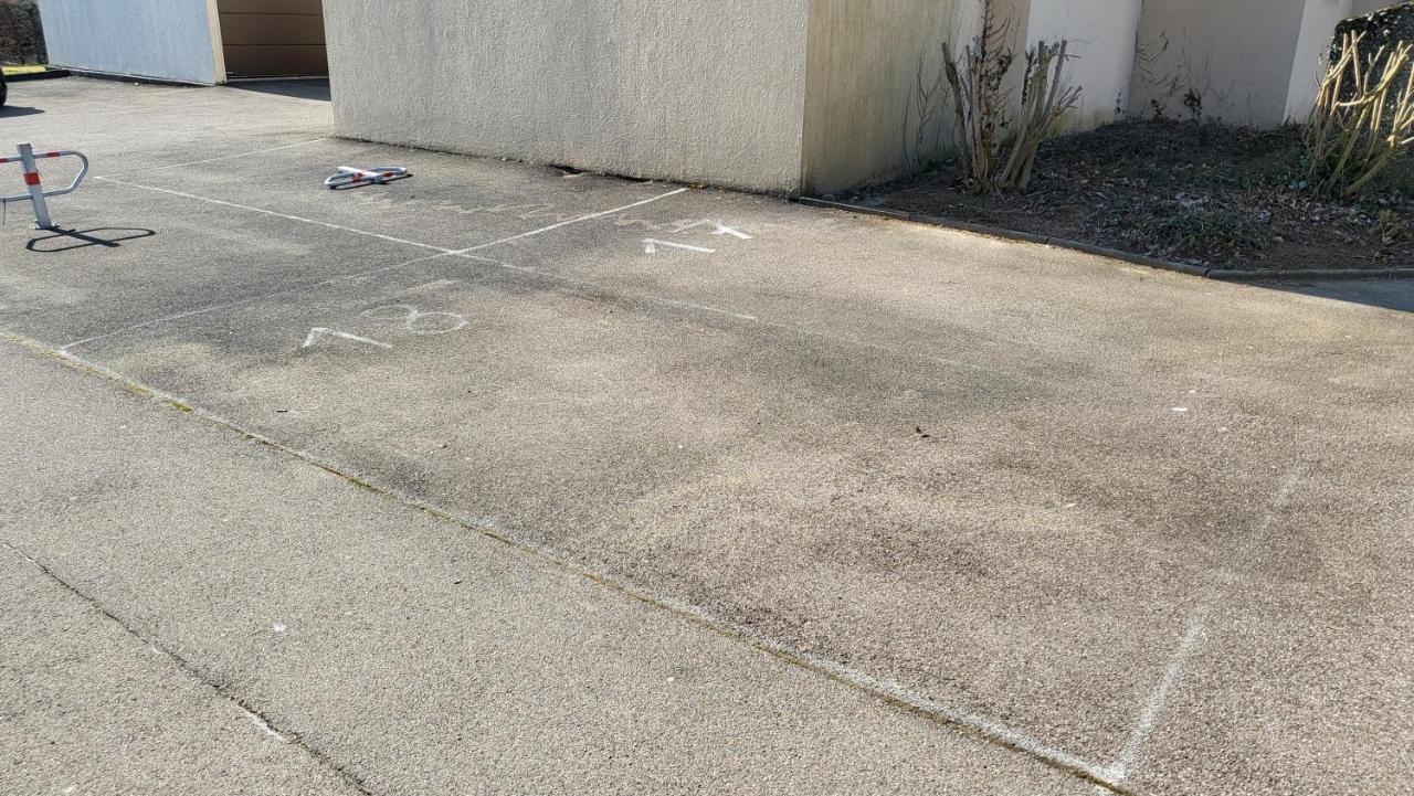 Zentrale Ferienwohnung In Aalen City Mit 4-Sternen Luaran gambar